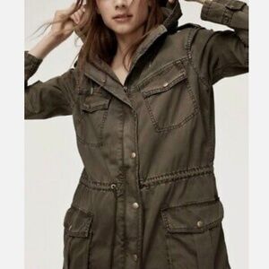 Aritzia Talula Trooper Jacket Ladies Small ~ Hooded Aritzia Jacket